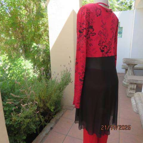 Red long sleeve with black floral print with long sheer black bottom. Size 42-44