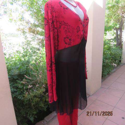 Red long sleeve with black floral print with long sheer black bottom. Size 42-44