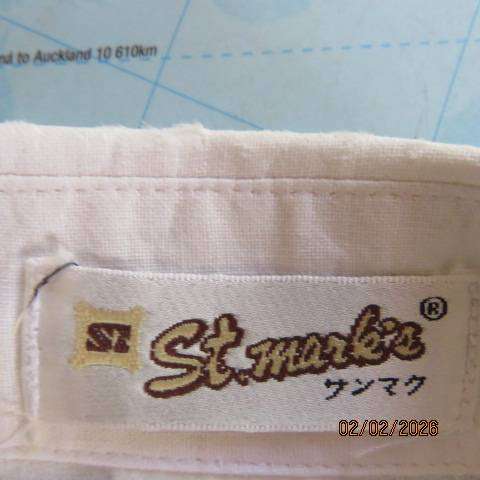 ST MARK'S white 100% cotton short sleeve shirt with square appliques - embroidery on front. Size 40