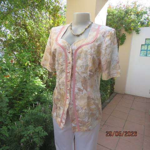 RIVIERA brocade button-down tailored top in soft peach and beige print. size 36