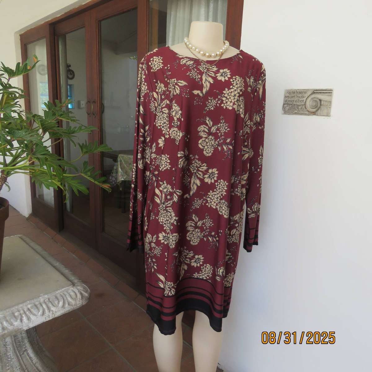 REAL Woman shift dress-long top in maroon-cream floral stretch polyester. Size 42