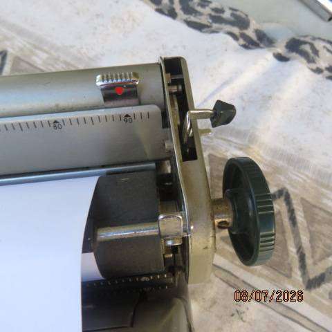 REMINGTON quiet-riter portable typewriter 1950s grey only need ribbon