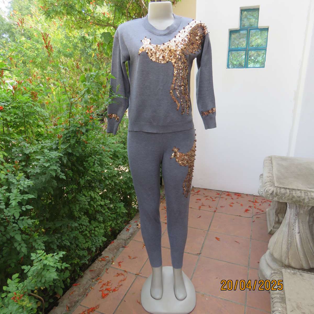 KINGS BABY dim grey 2 pc polycotton knit pantsuit size 30-32. Luxury gold sequin decoration.