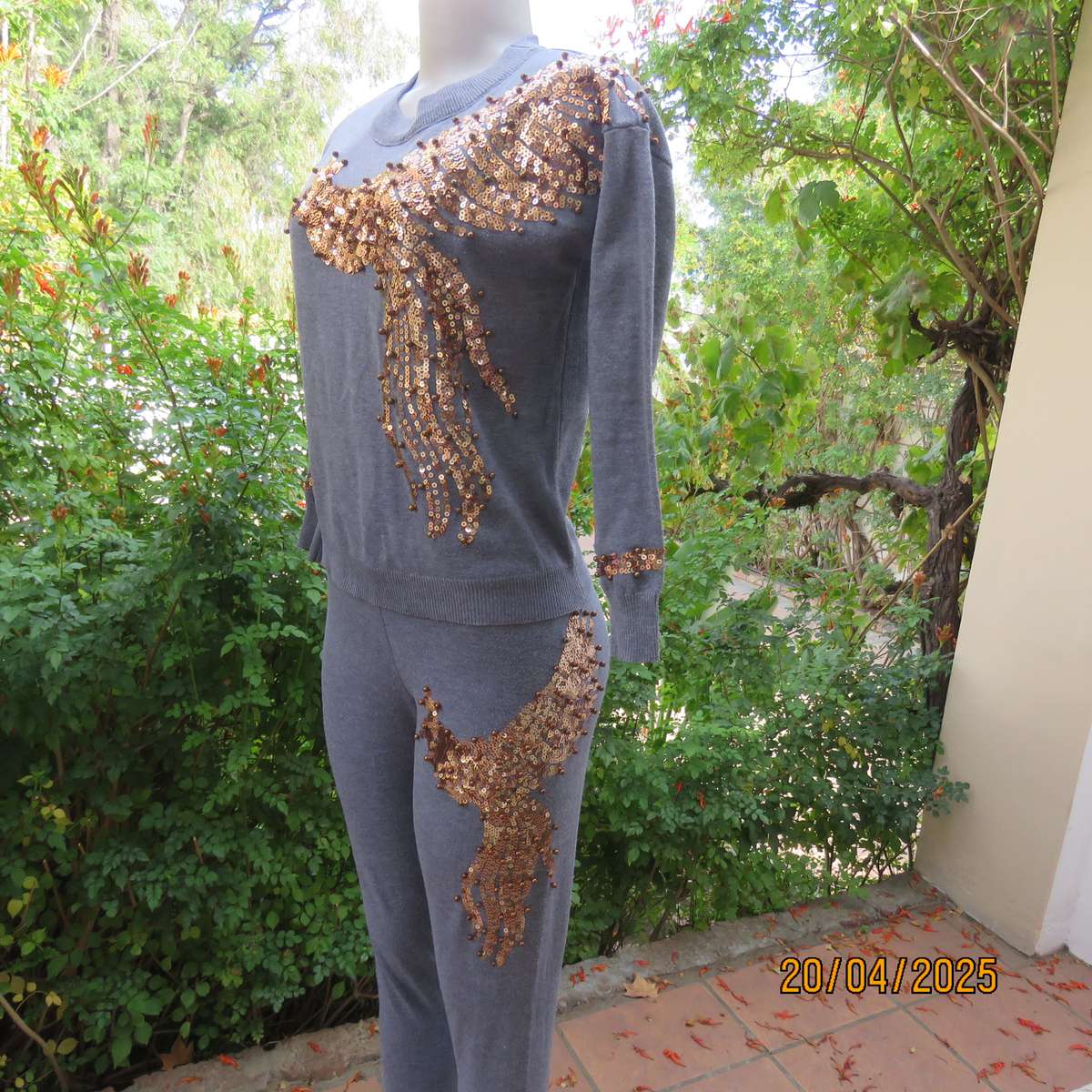 KINGS BABY dim grey 2 pc polycotton knit pantsuit size 30-32. Luxury gold sequin decoration.