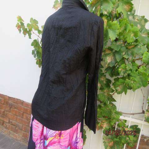 IN Clothing black crinkled silky polyester tailored long sleeve top in size 36.