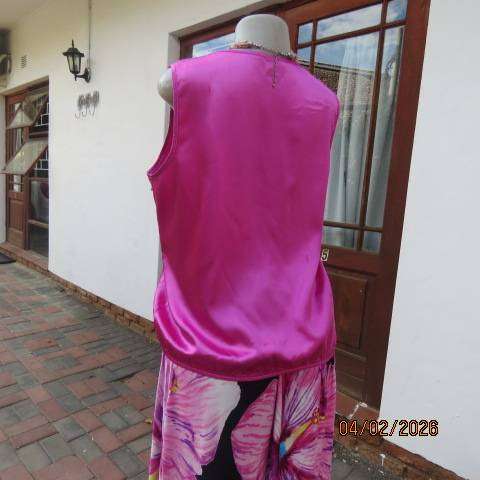 MASSUMI magenta pink silky stretch satin polyester sleeveless blouson top size 36-38