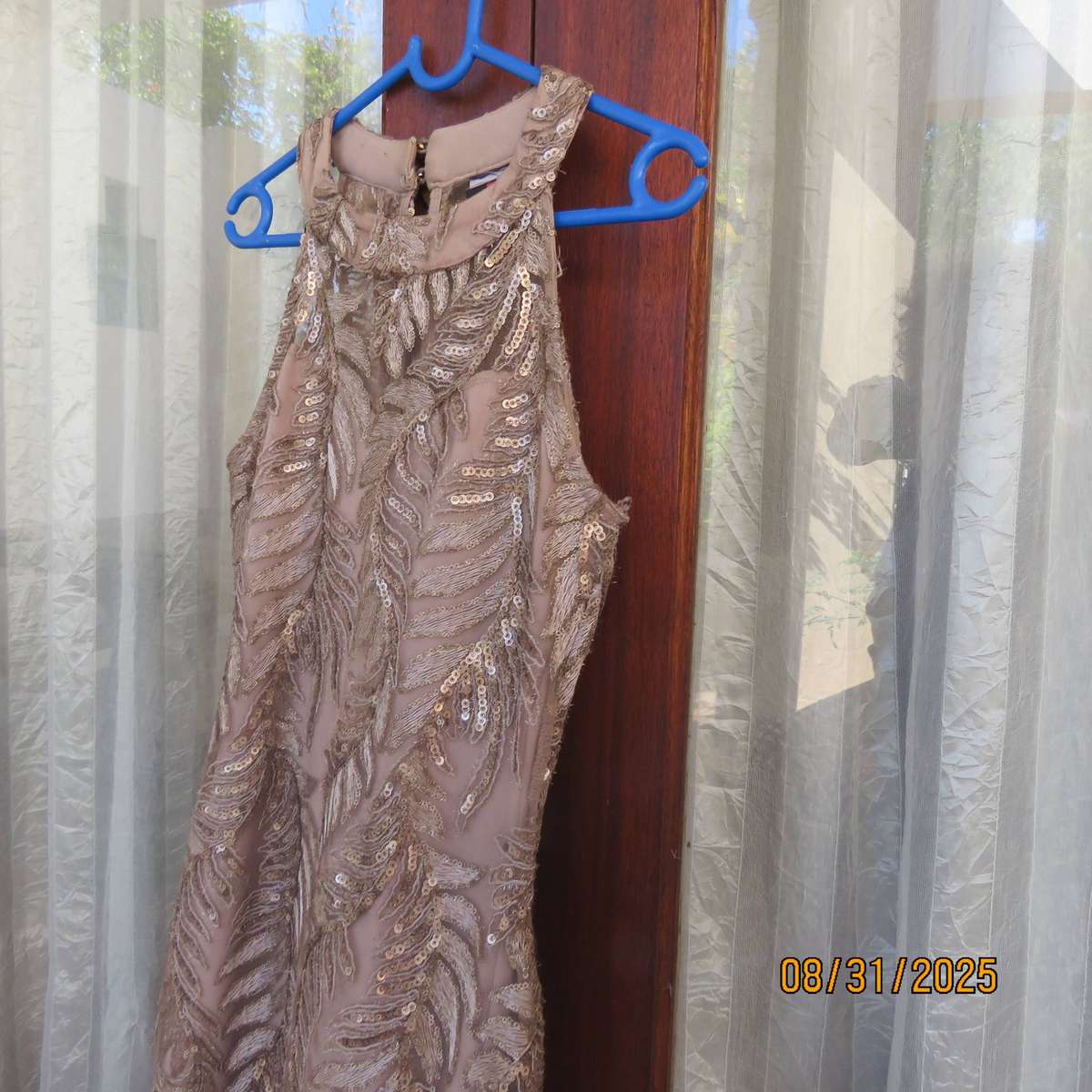 Ecru colour luxury embellished sheath lined sleeveless dress size 26-2