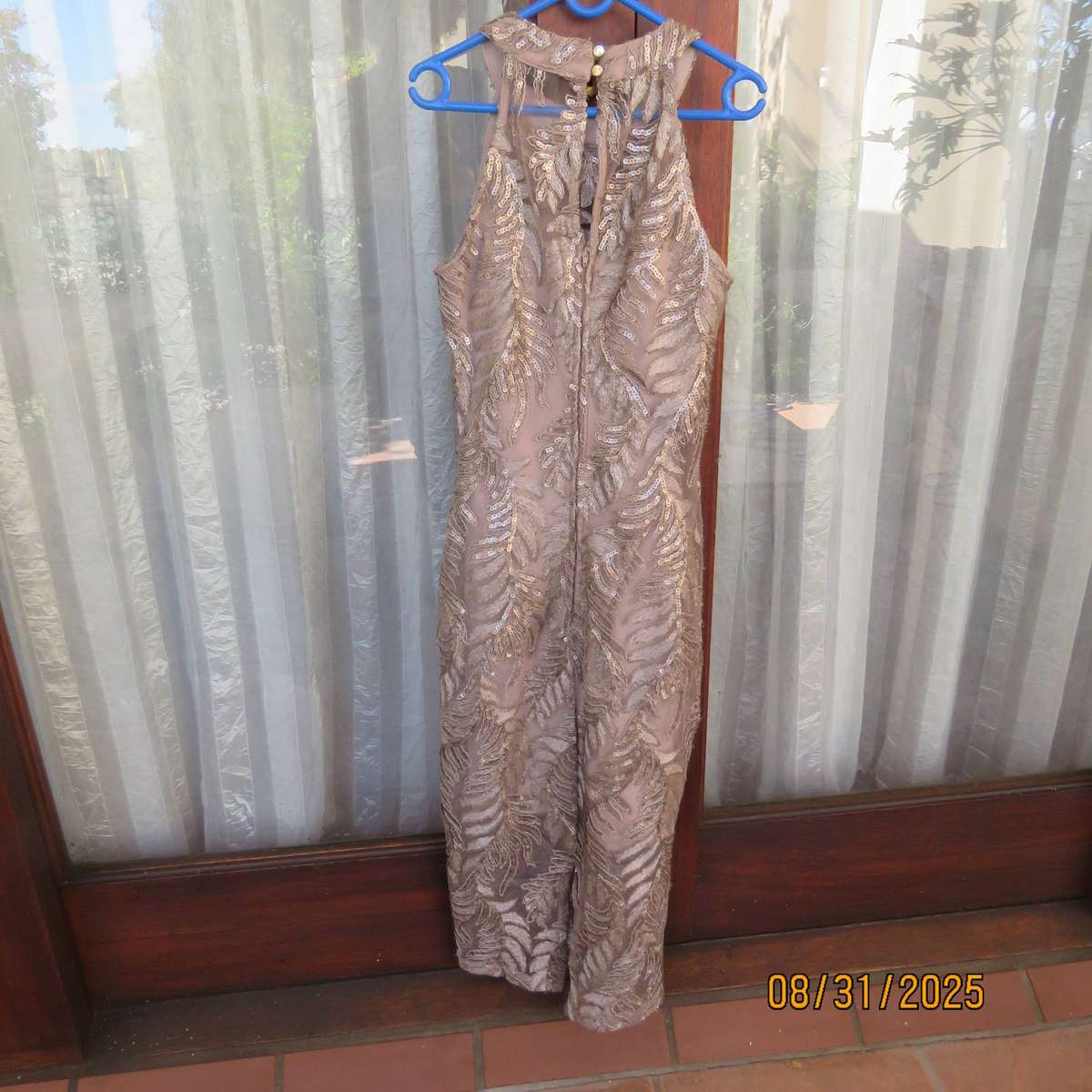 Ecru colour luxury embellished sheath lined sleeveless dress size 26-2