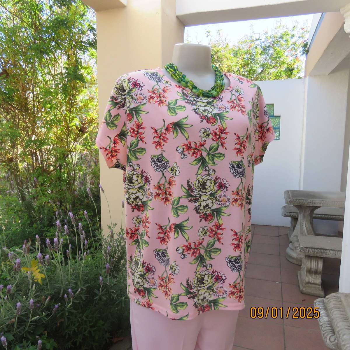 Light peach with crimson-yellow-green floral print slip over top. Tiny cut-on sleeves. Size 42