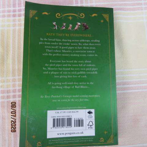 The Amazing Maurice by Terry Pratchett - Fantasy Novel with Film Script