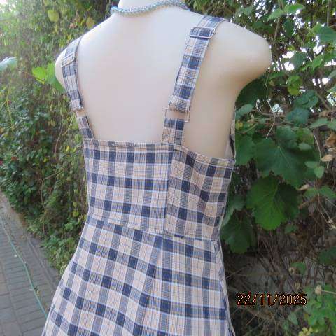 Navy white and mustard check dress-pinafore in cotton. Adjustable straps. Size 34