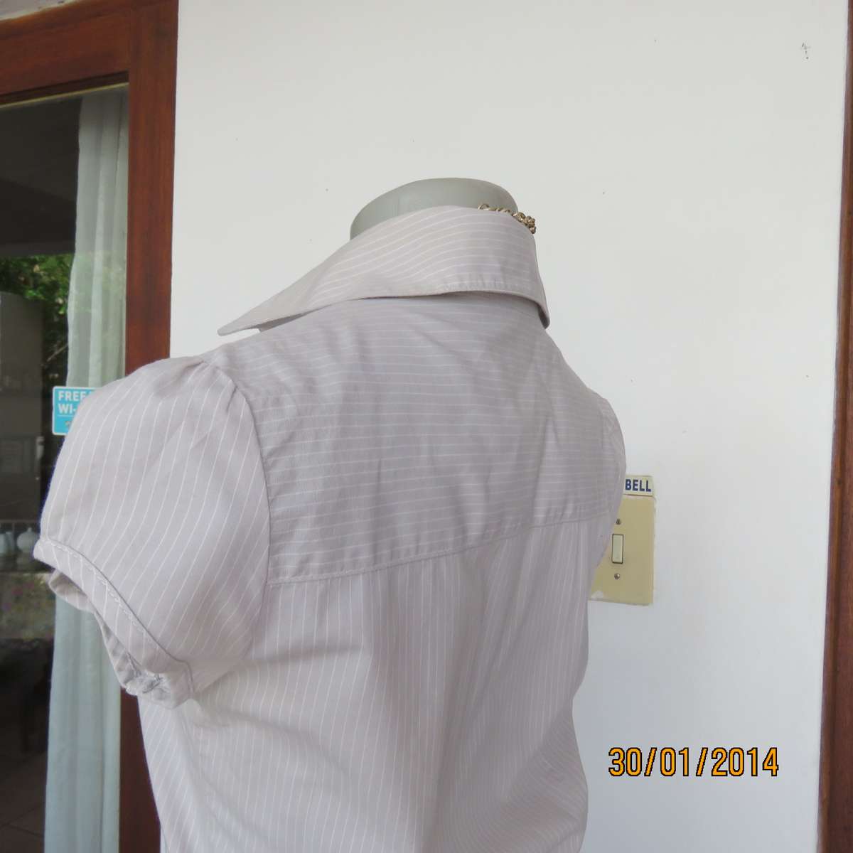 KELSO tailored cotton capped sleeve top. Ecru-white vertical striped.Size 33.With front frill.As new