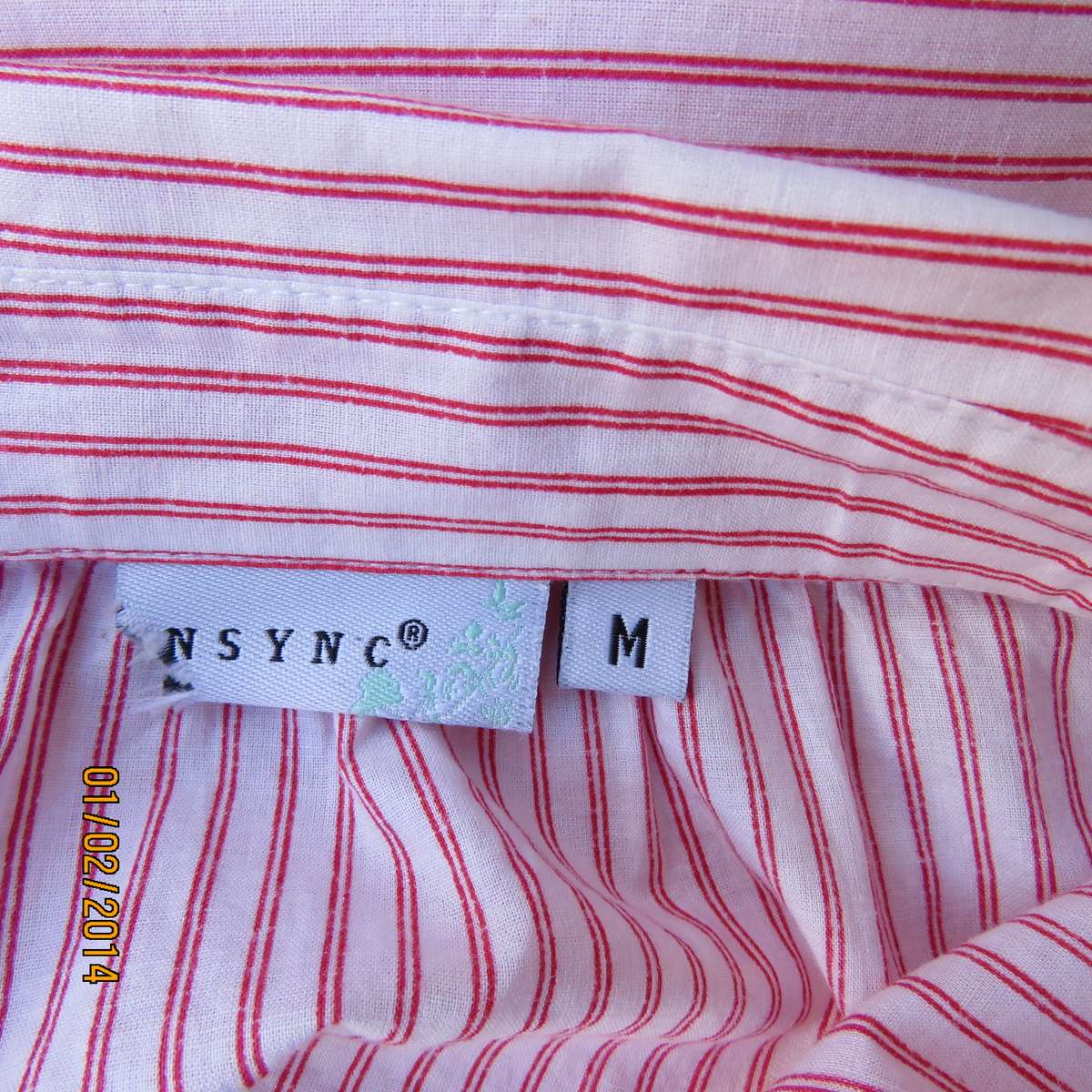 Casual white-red vertical striped long top with drawstring on hips. Size 36. 100% cotton. As new