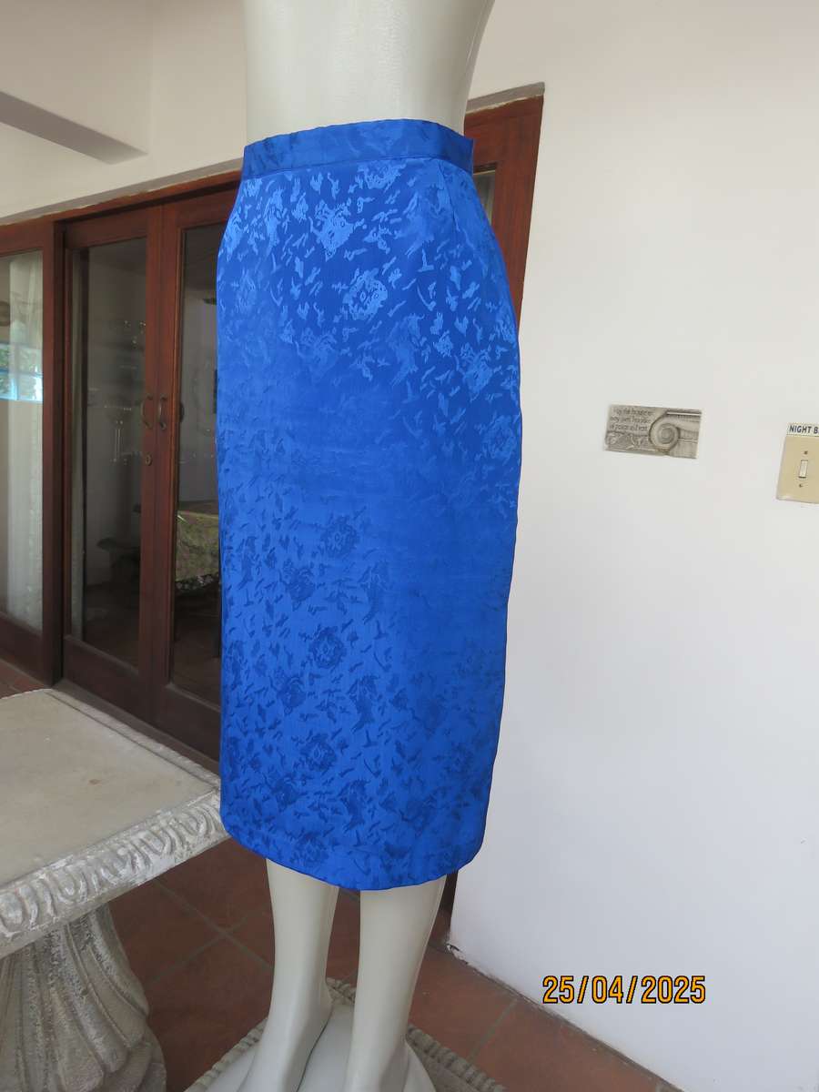 Embossed royal blue silky polyester fully lined pencil skirt size 36. As new