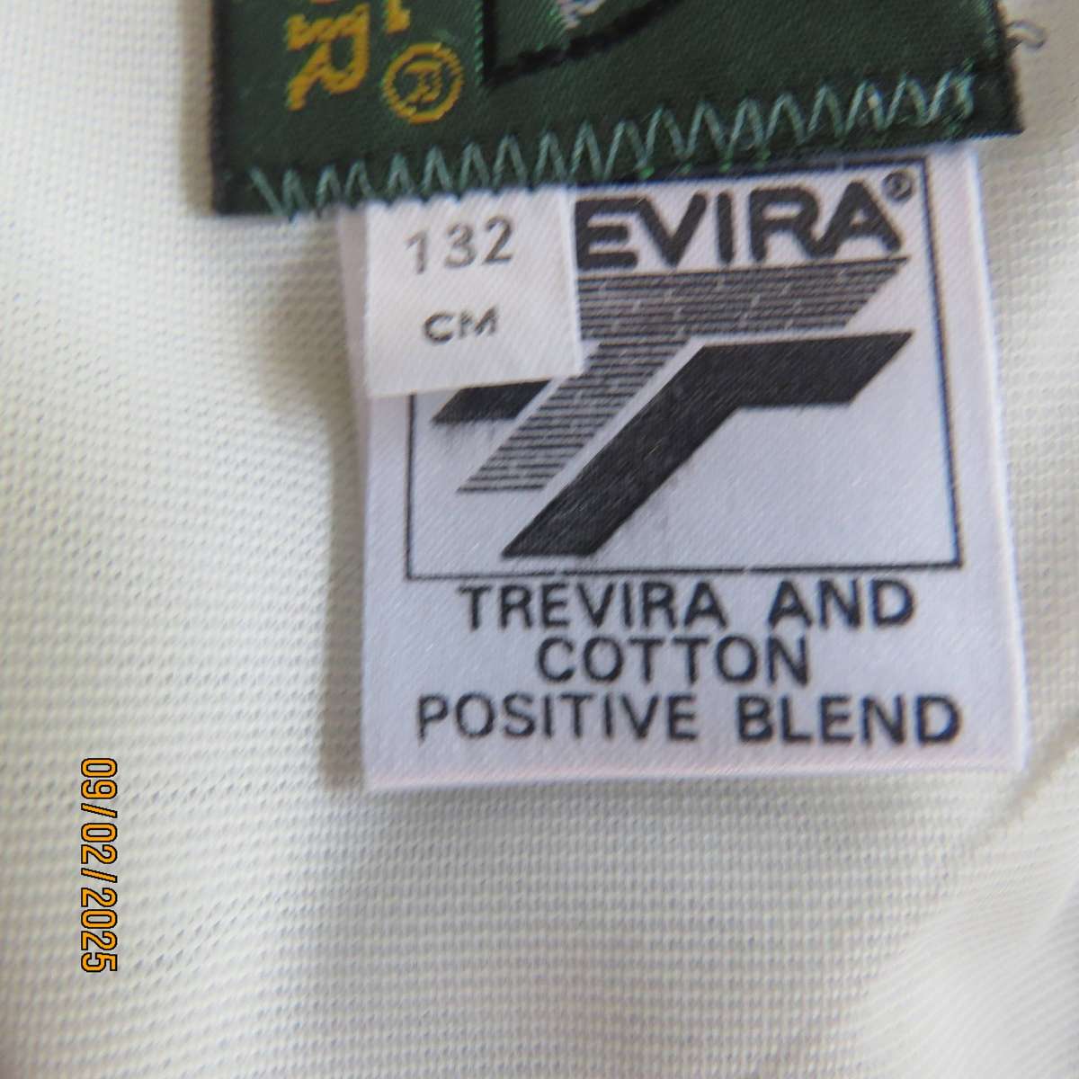 STERLING moss green original outdoor pants with front pleats. Size 52