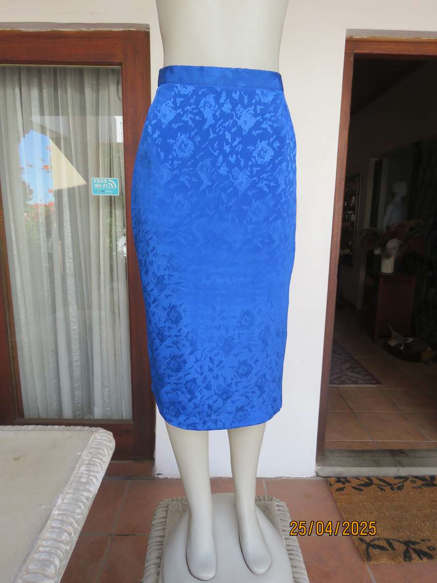 Embossed royal blue silky polyester fully lined pencil skirt size 36. As new