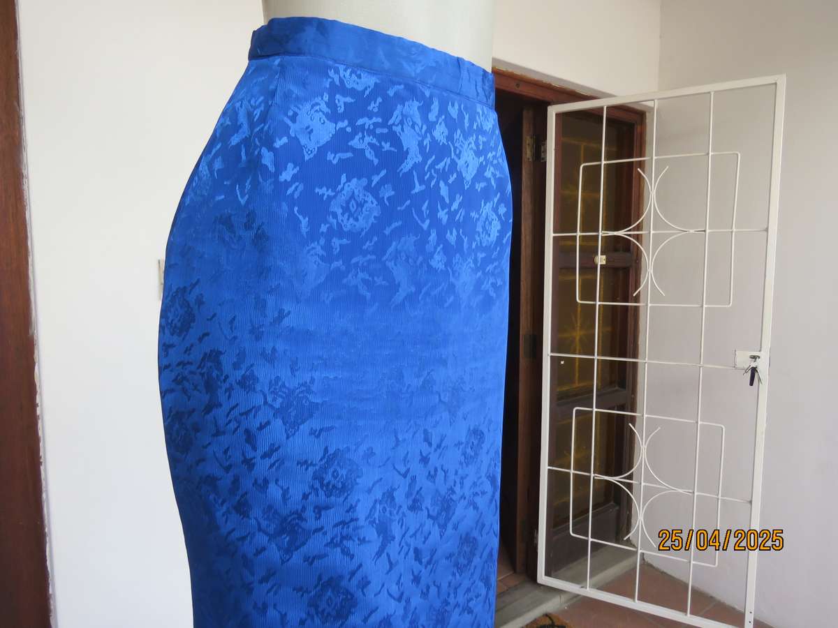 Embossed royal blue silky polyester fully lined pencil skirt size 36. As new