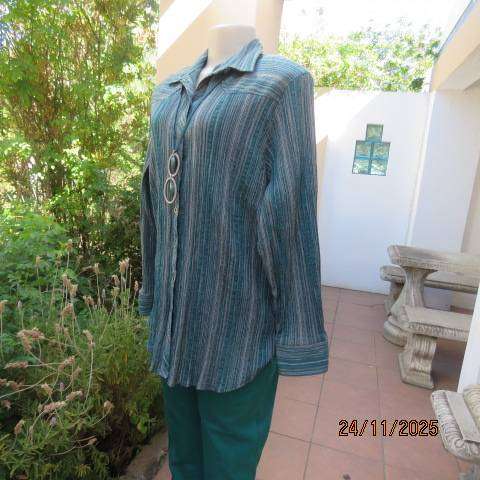 RENE TAYLOR creased stretch polycotton jade-silver-grey striped long sleeve shirt. Size 42