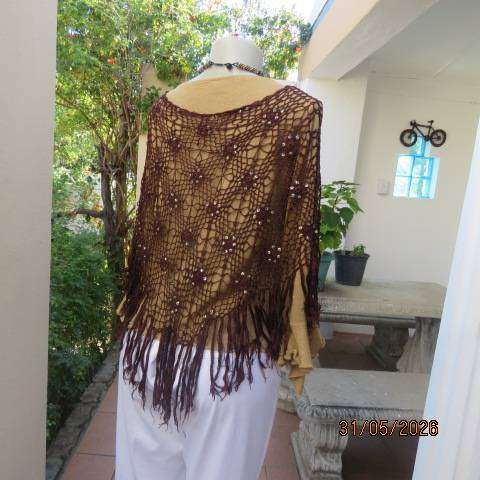 Brown polyester crochet poncho top with floral patterns and sequins, size 36-38