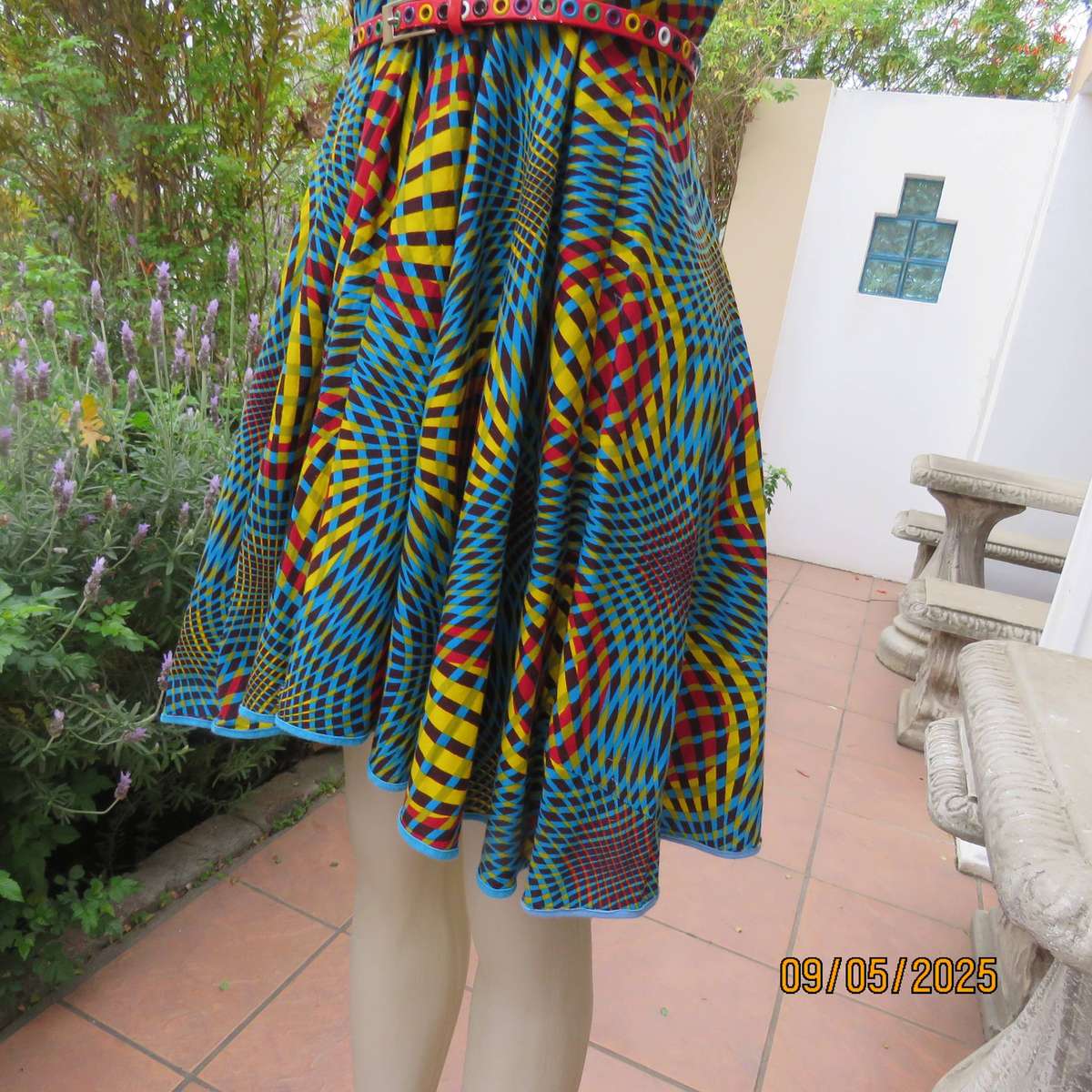 Colourful geometric printed flare sleeveless dress. Zip at back. Size 34