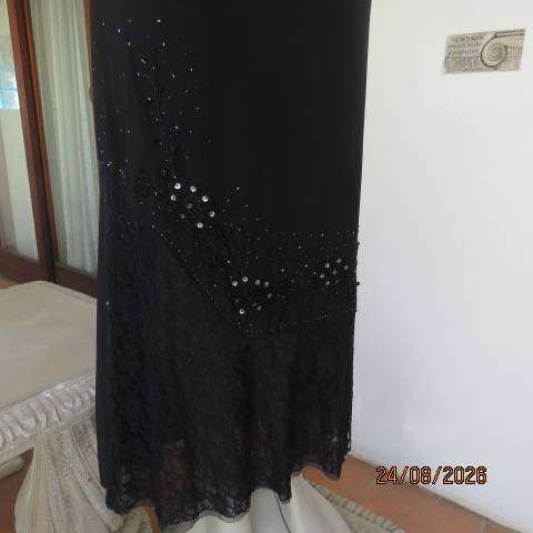 Noblewear black polycotton stretch maxi skirt unique panel embellishments elastic waist - size 42