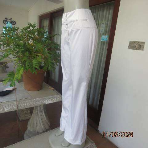 NOBLEWEAR collection cream polycotton stretch smart luxury bootleg pants size 36-38