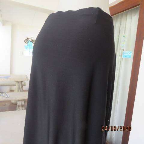 Noblewear black polycotton stretch maxi skirt unique panel embellishments elastic waist - size 42