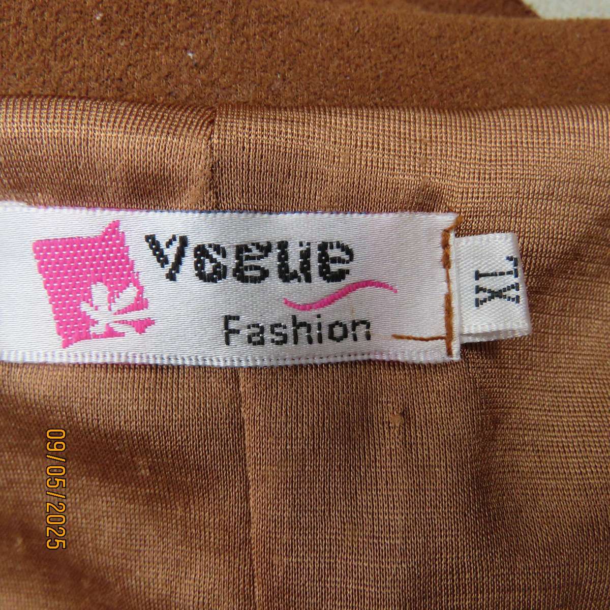 VOGUE Fashion golden brown suede look open cropped jacket size 36.