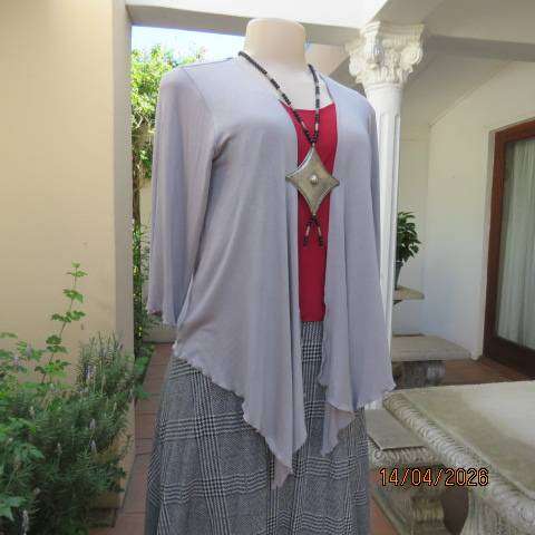 MONICA'S silvergrey waterfall style cover up with elbow length sleeves. Size 36