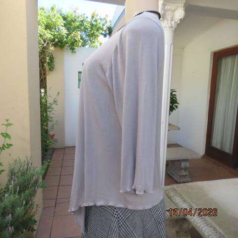 MONICA'S silvergrey waterfall style cover up with elbow length sleeves. Size 36