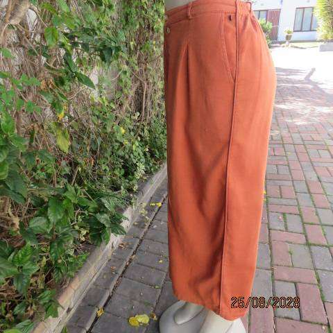ELEMENT brick colour ankle length cotton wide leg baggy pants close on front with buttonssize 40