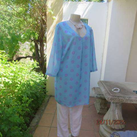 Tiffany blue with large lilac polkadots 2 layer sheer polyester long top. Size 38