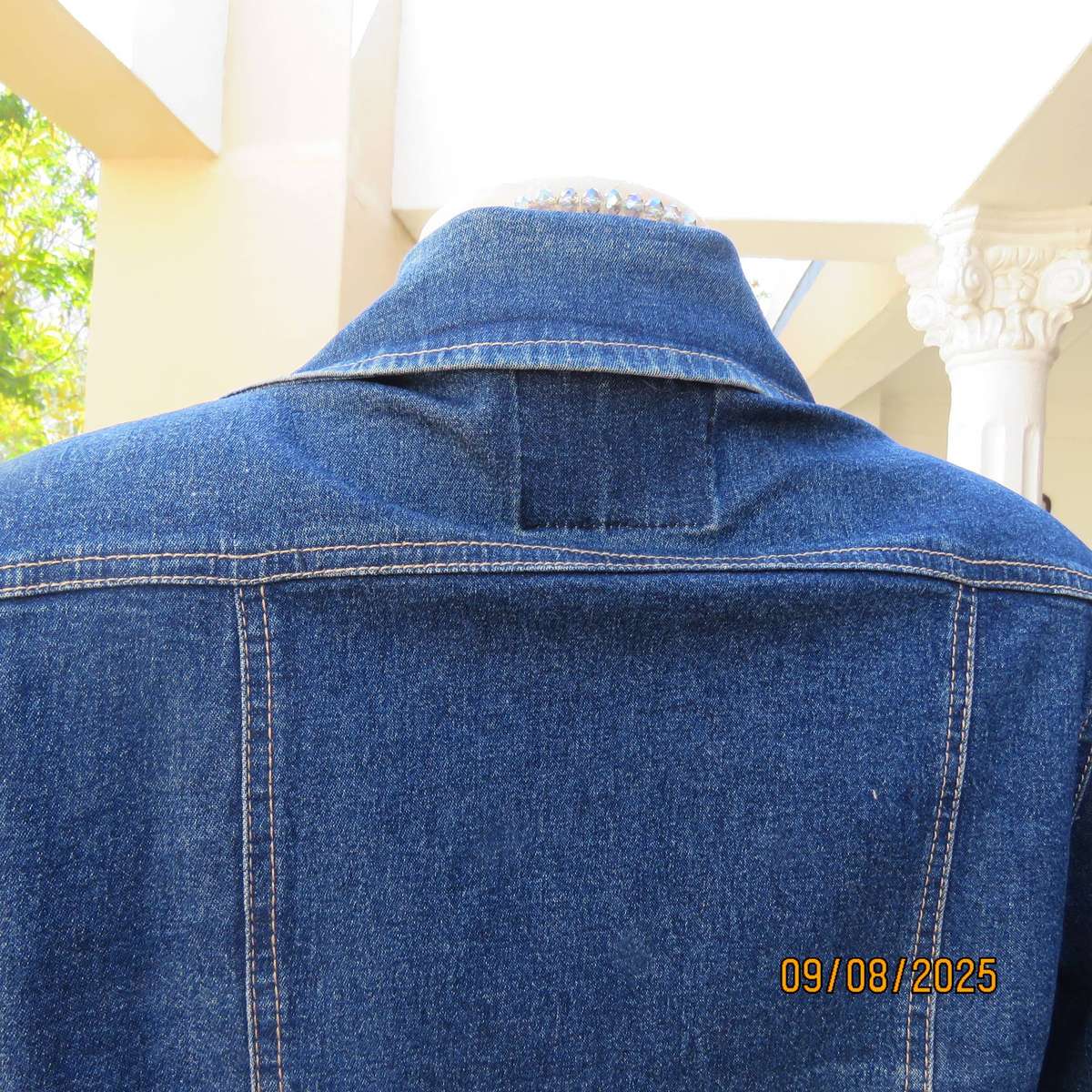 OUTBACK Red blue denim stretch rayon long sleeve top-jacket size 34