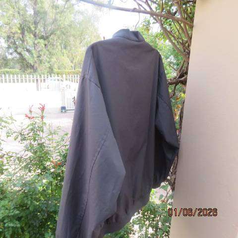 FRANCO FARRINI grey waterproof zip-up long sleeve jacket with knitted cuffs, collar & hem, size XL