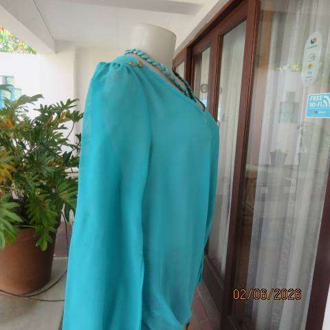 Legit jade green long sleeve slip-over polyester top with wide scooped neckline size 38