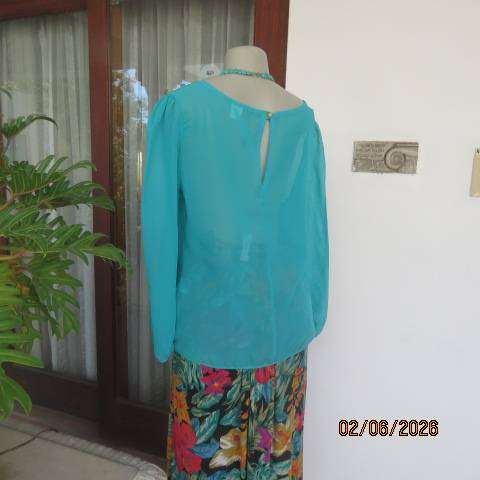 Legit jade green long sleeve slip-over polyester top with wide scooped neckline size 38