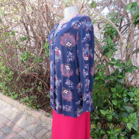 Woolworths navy long sleeve top with pink-maroon floral print, size 40