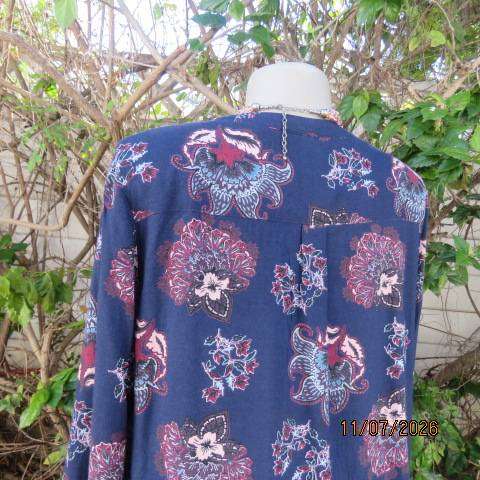 Woolworths navy long sleeve top with pink-maroon floral print, size 40