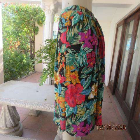 ELISSE vintage colourful skirt in slightly creased polycotton  size 38