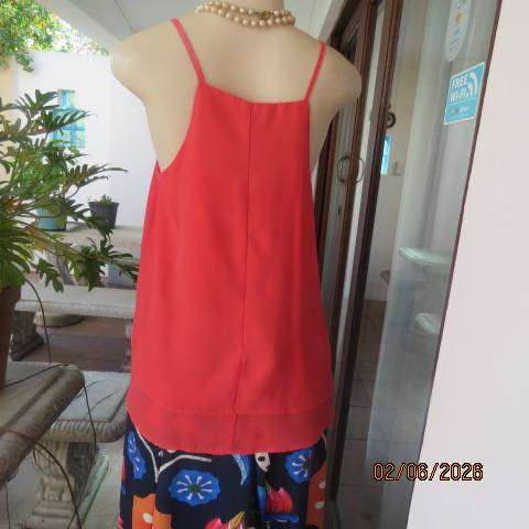 EXACT crimson summer strappy top with 2 layers and round neckline, size 36