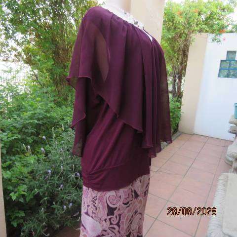 ZETA maroon stretch viscose sleeveless banded seamline top with sheer overlayer, size 46