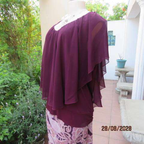 ZETA maroon stretch viscose sleeveless banded seamline top with sheer overlayer, size 46