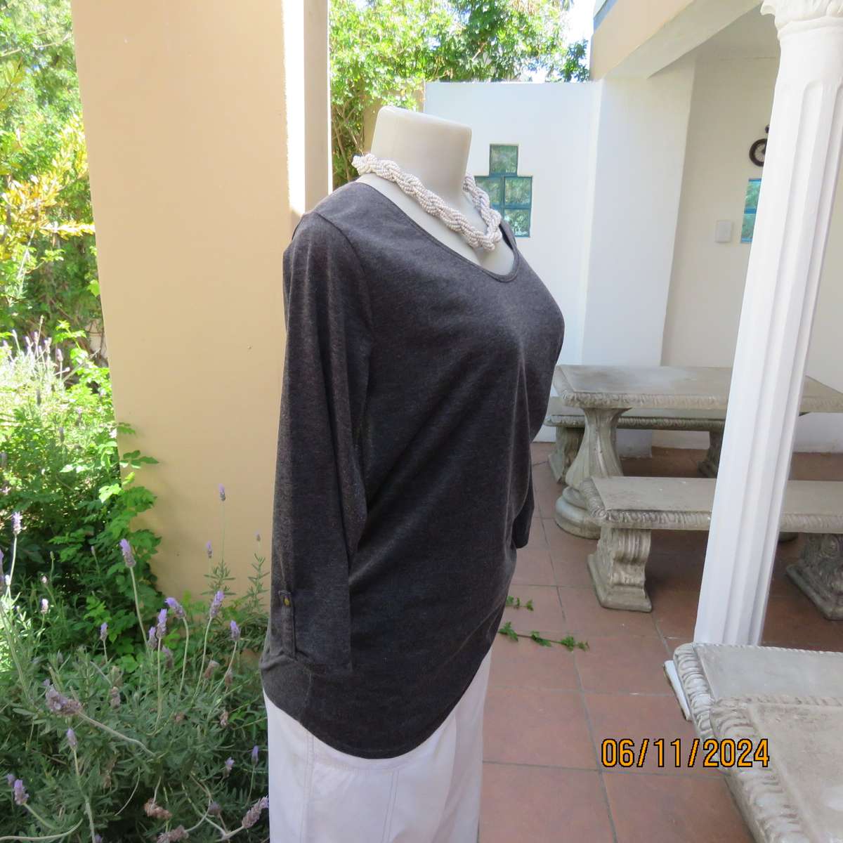 Mottled grey polycotton stretch top size 36-38. Bracelet length sleeves.