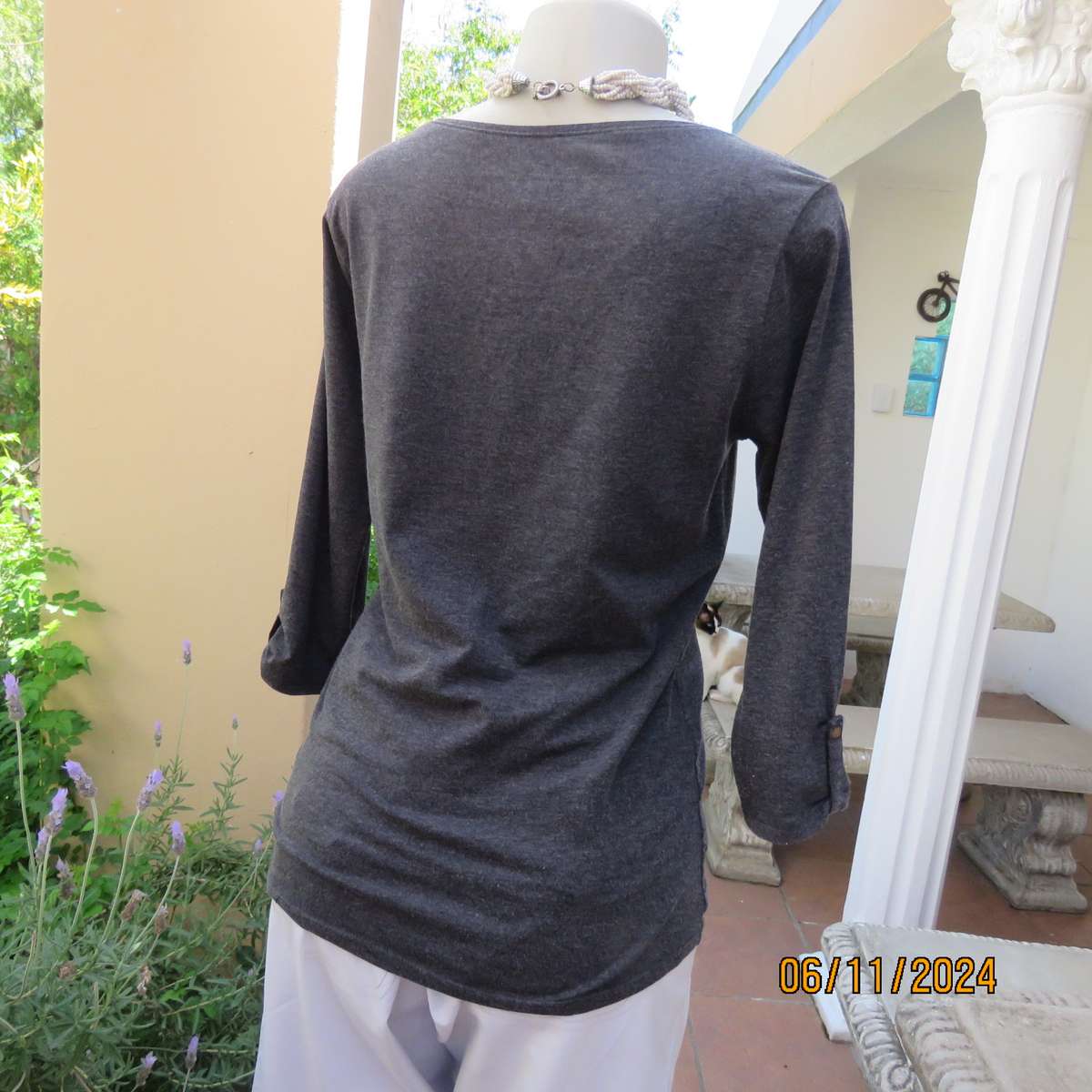 Mottled grey polycotton stretch top size 36-38. Bracelet length sleeves.