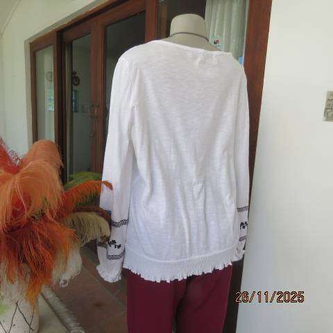 WOOLWORTHS white cotton slip over long sleeve top with black embroidery. Size 42