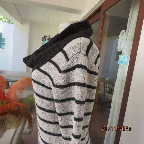 TRUWORTHS silvergrey double knit long poloneck jumper with black horizontal stripes. Size 38