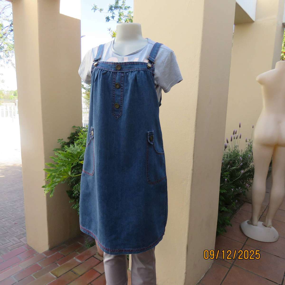 Blue denim pinafore style long top-short dress. Polycotton. Size 38.