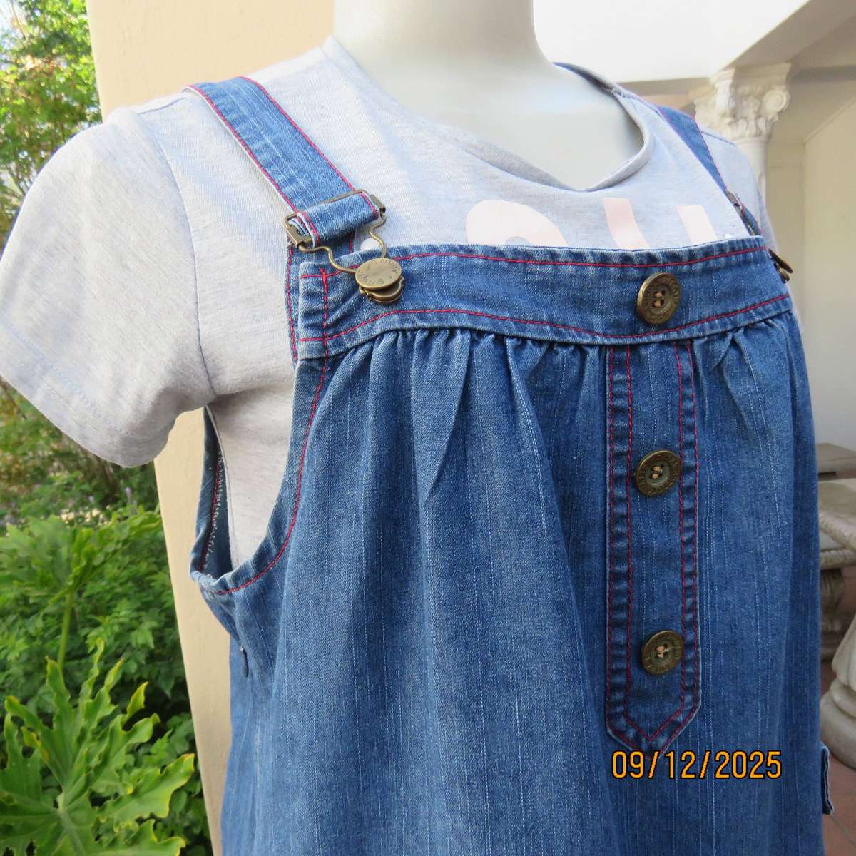 Blue denim pinafore style long top-short dress. Polycotton. Size 38.