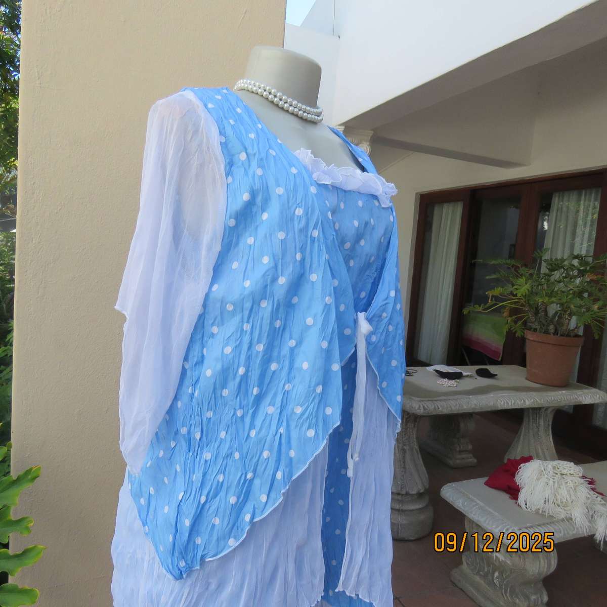 Skyblue white polkadot 2 pc long top in creased polyester-netting. Size 38