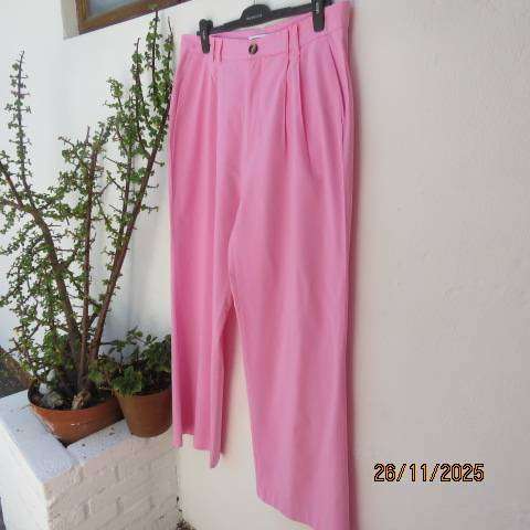 WOOLWORTHS cotton-rayon flamingo pink straight legged pants in size 42